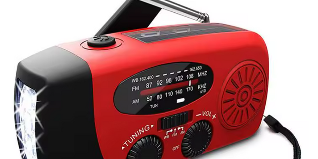 3-in-1 Noodradio met Zaklamp & Solar Opladen – Onmisbaar in Elk Noodpakket